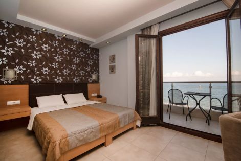 Mistral Seaside Hotel