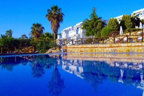 Agionissi Resort - о. Амуляни