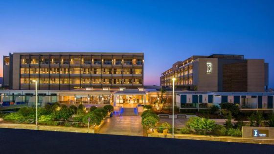 I-RESORT BEACH HOTEL AND SPA