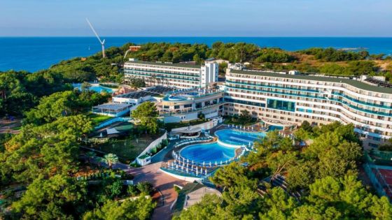 Good Life Utopia Family Resort 5*